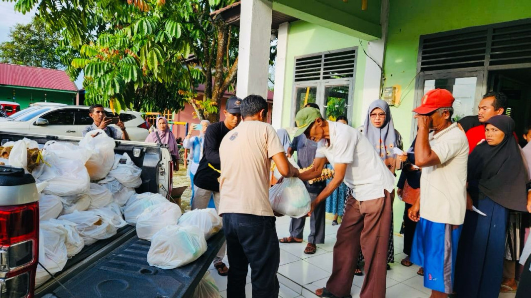 Kukuhkan Kepengurusan Korwil Kampar, TLCI Chapter2 Riau Berbagi Sembako ke Warga Ridan Permai Bangki