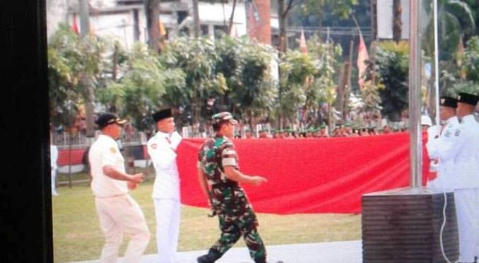 Kacau...! Hut Perayaan RI Ke 71 Di Siantar Gagal naikkan Bendera