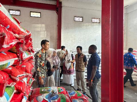 Polres Bengkalis Lakukan Pengecekan & Monitoring Stok Beras Dibeberapa Gudang Beras