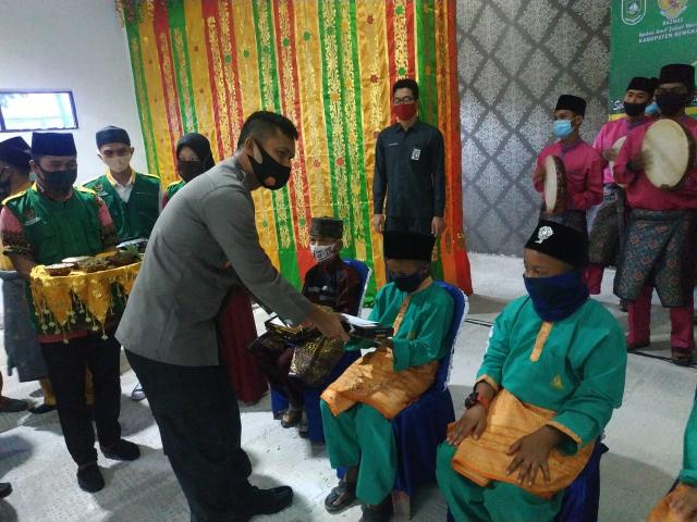 Polres Bengkalis Taja Khitan Massal dalam Rangka HUT Lalu Lintas ke 65