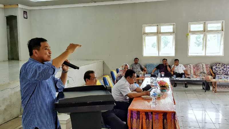 Guru Se-Kecamatan Rangsang & Tebing Tinggi Timur Ikuti Sosialisasi 4 Pilar Bersama H. Jon Erizal