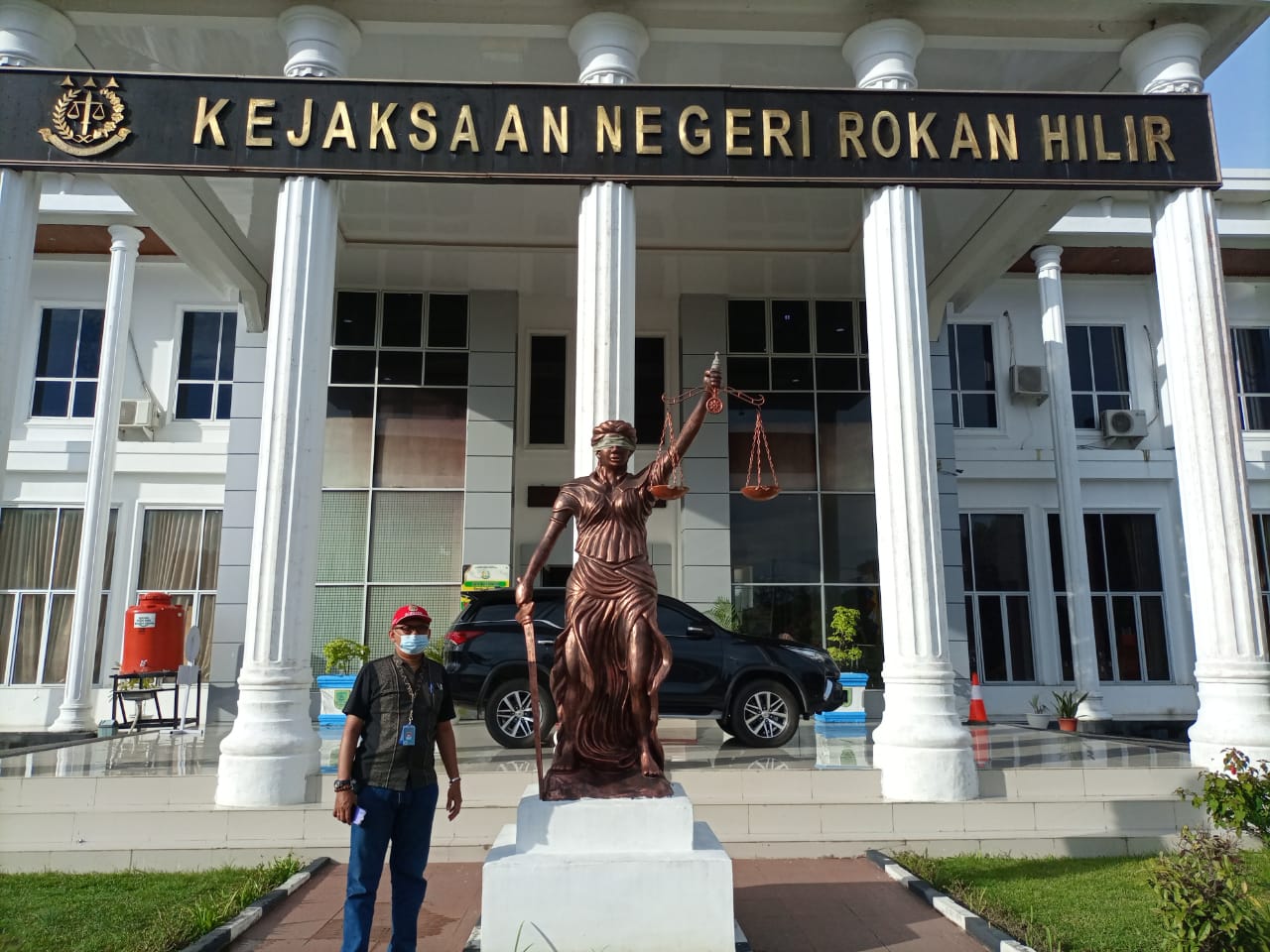 Aktivis Larshen Yunus: 'Pasal 167, 168 dan 169 KUHAP Tidak Bisa Diterapkan Dalam Sidang Praperadilan