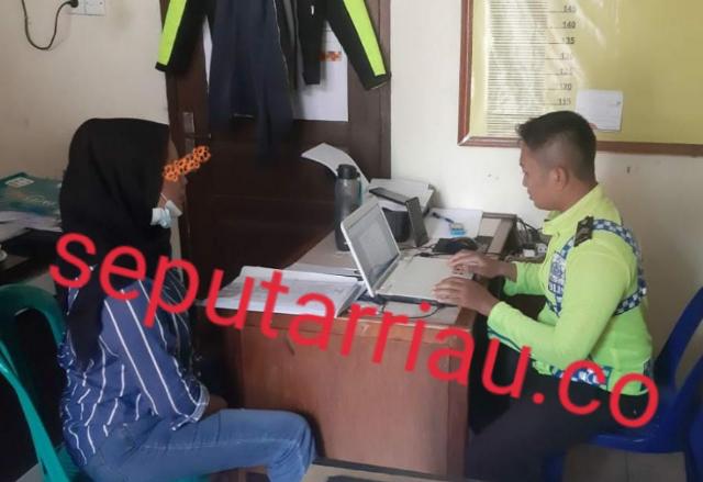 Percepatan Vaksinasi Boster, TNI Koramil 03/Mandau Dampingi Nakes Bersama Polri