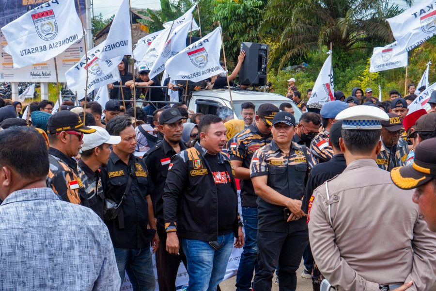 Resah Melihat Maraknya Hiburan Malam, DPD PEKAT IB-Pekanbaru Gelar Demo di Kantor Walikota