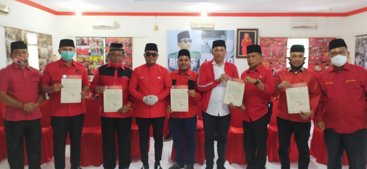 6 Paslon Kepala Daerah di Riau Resmi di Umumkan PDI Perjuangan