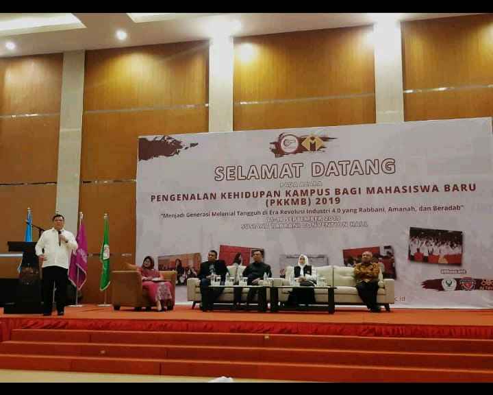 PKKMB 2019 Universitas Abdurrab,  Paparkan Tantangan Generasi Millenial