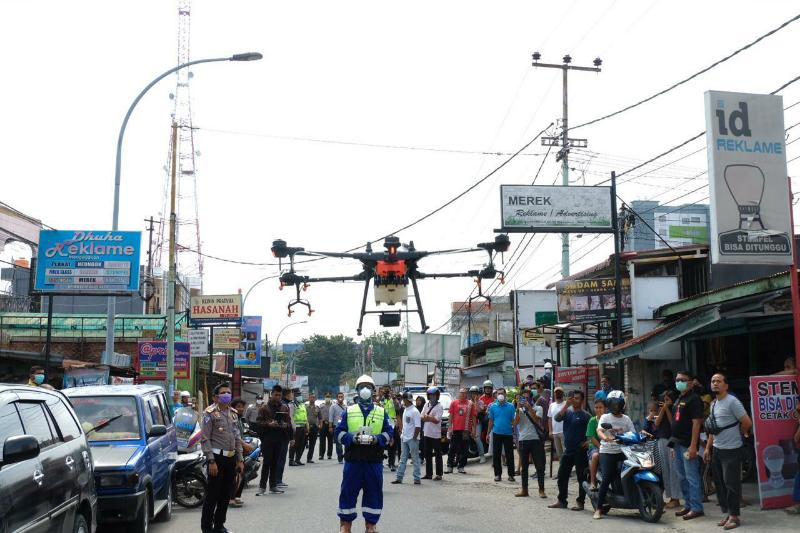 Penyemprotan Disinfektan Upaya Pemutusan Rantai Penyebaran Covid19