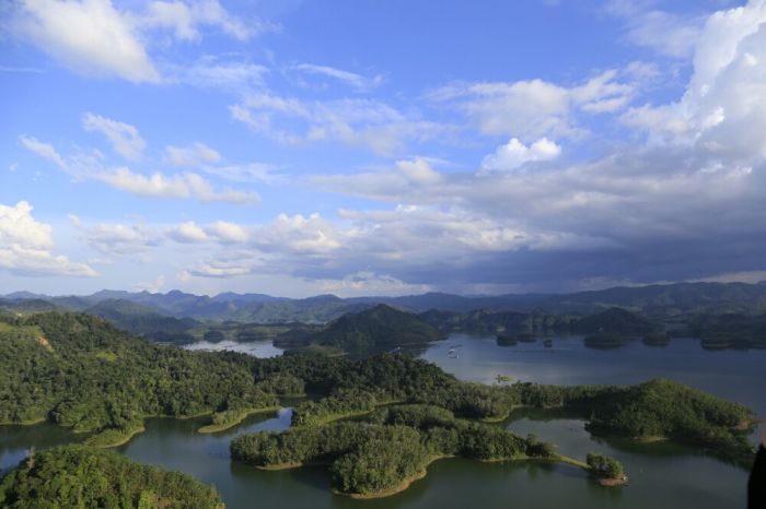 Menikmati Wisata Alam Ulu Kasok 