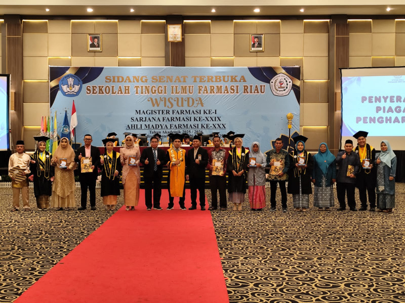 Kepala LLDIKTI XVII Tegaskan Integritas Lulusan Farmasi Penentu Keselamatan Masyarakat