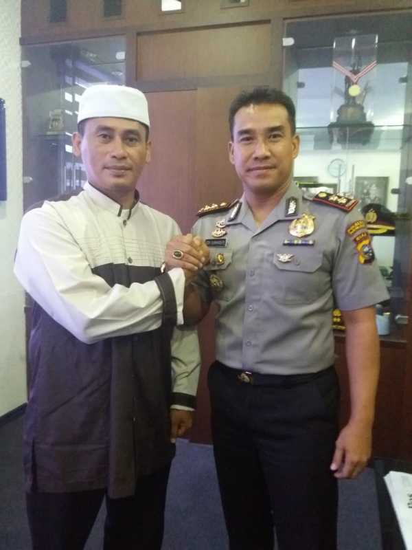 Ketua FPI Bangga dengan Sosok Edy Sumardi