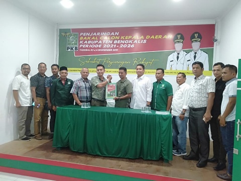 Tokoh Milenial MC Kendro Ikut Ramaikan Bursa Balonbup Bengkalis, Mendaftar Lewat PKB