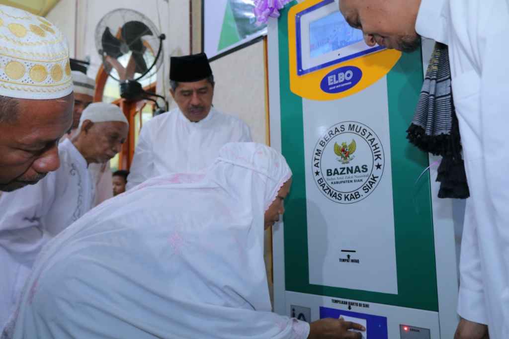 Tingkatkan Kesadaran Berzakat, Bupati Siak Luncuran ATM Beras