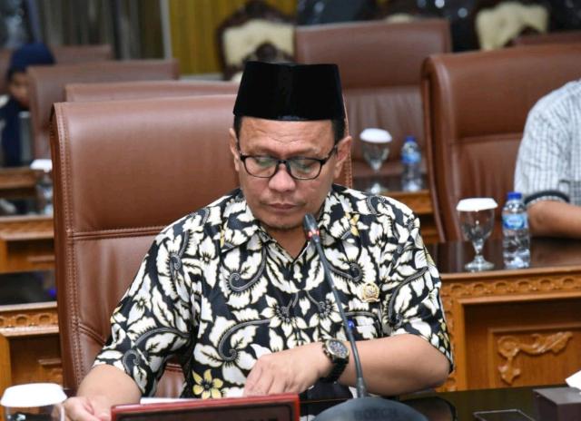 Banggar Sama TAPD Menggelar Rapat Hasil Evaluasi Perda Perubahan APBD T.A 2022