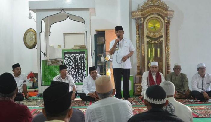 Bupati Inhil Berdialog bersama Masyarakat Desa Tanjung Lajau Kecamatan Kuindra