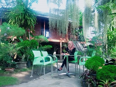 Janggut Nabi Icon Taman Bunga di selat panjang
