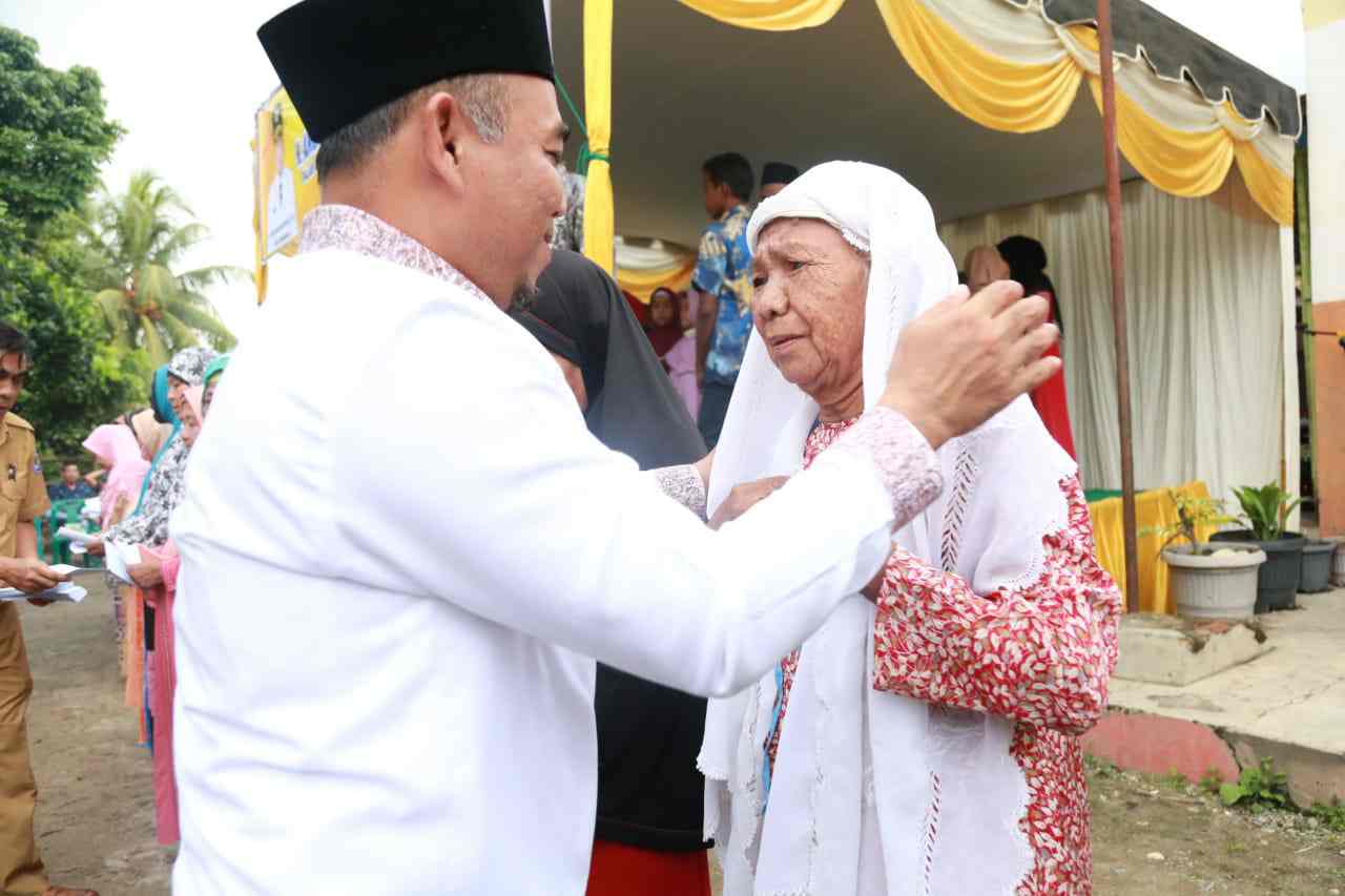 Zakat Sebagai Penyeimbang Perekonomian Umat