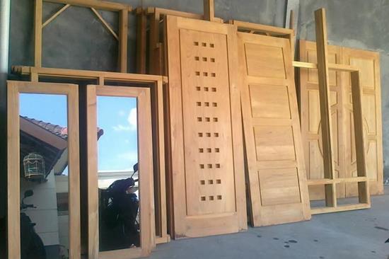 Buat Anda Yang Terpikat dengan Kayu Jati,  Kami Lampirkan Daftar Harganya