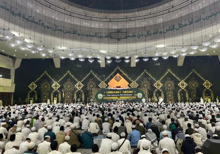 Habib Rizieq Syihab Hadir di Reuni 212 Masjid At-Tin Jakarta Timur