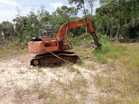 Polsek Mandau Usut Tindak Pidana Penyerobotan Lahan PT. PHR Gunakan Excavator