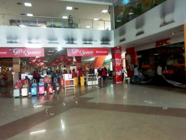 Satu Hari Pasca Kebakaran Mandau City di buka kembali dengan bau Asap Menyengat