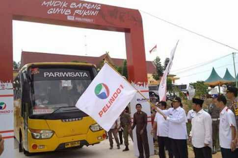 Alfedri Pantau Jalur Mudik, Serta Lepas Keberangkatan Mudik Gratis Dari PT Pelindo di Kecamatan Kand