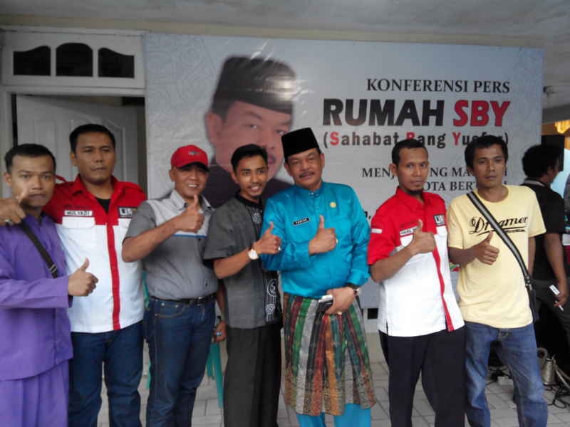 Bang Yusfar Resmikan  Rumah Induk dan Media Center SBY