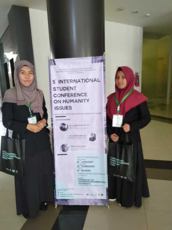 2 Mahasiswa Fisipol UIR Jadi Presenter di 5th  ISCOHI Yogyakarta