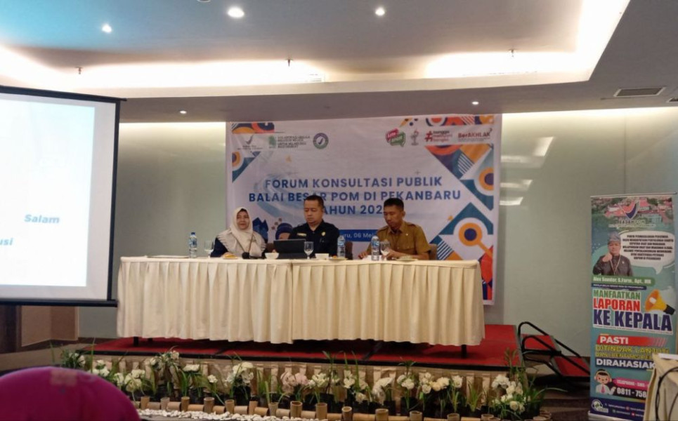 Kadiskes Riau Buka Forum Konsultasi Publik BPOM Pekanbaru