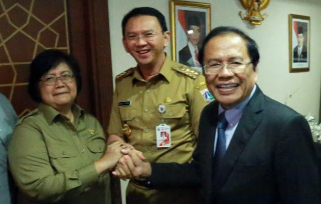 Di Reshufflenya RR, menunjukkan Lemahnya Jokowi Terhadap Ahok