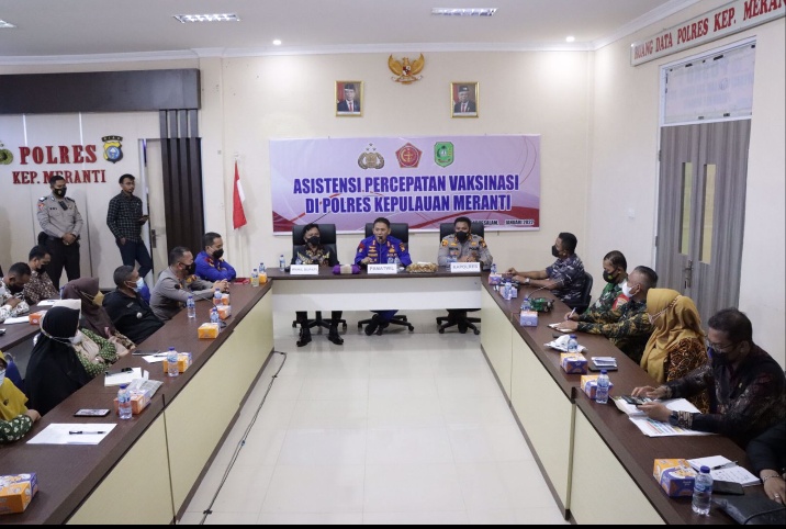 Dir Polairud Polda Riau Pimpin Rakor Akselerasi Vaksinasi di Meranti