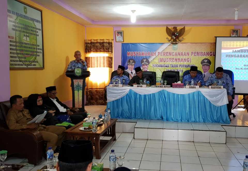 Wabup Meranti Buka Kegiatan Musrenbang Kec. Tasik Putri Puyu, Ingatkan OPD Lebih Jeli Menyerap Aspir
