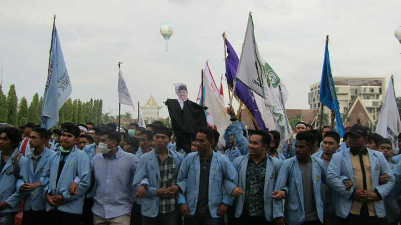 Karhutla Riau tak Kunjung Padam, Aliansi Mahasiswa Riau Menggugat Gubernur