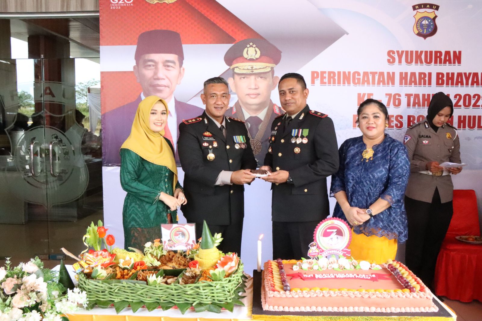 Dipimpin Presiden  RI, Polres Rohul Gelar Upacara Hari Bhayangkara ke-76