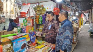 Jelang Akhir Tahun, BBPOM Temukan Puluhan Produk Pangan Bermasalah di Pasar Bawah