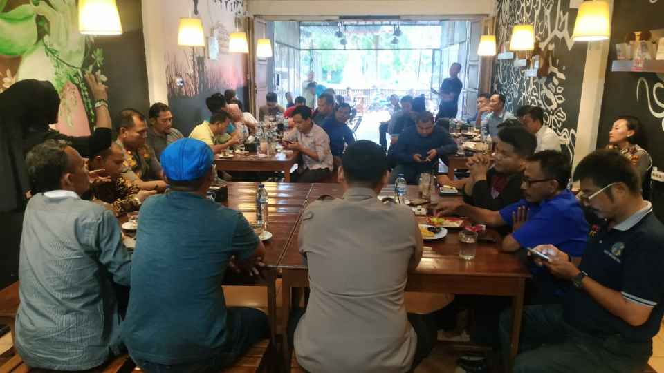 Kapolres Siak AKBP Doddy Taja Ramah Tamah Bersama Dua Puluhan Wartawan