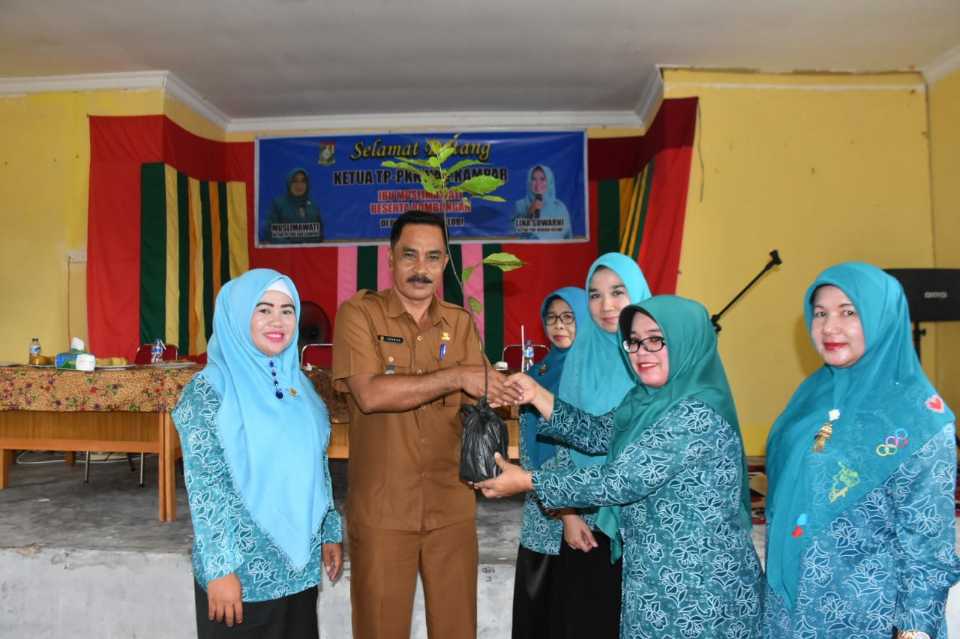 Muslimawati ; Jalankan Program Dengan Sistem Jemput Bola