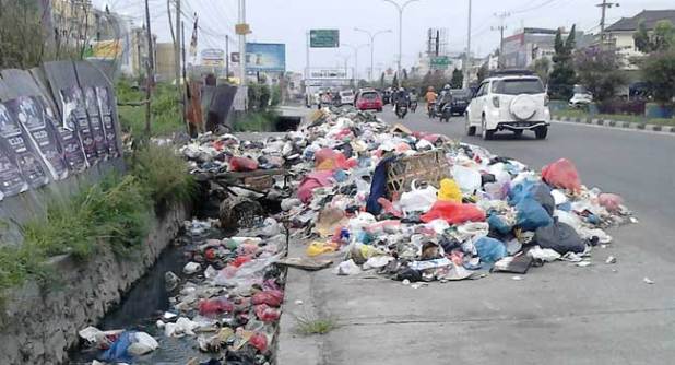 Kurungan Tiga Bulan & Denda 2,5 JT Jika Buang Sampah Sembarang