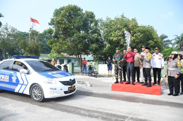 Bersama Kapolres, Bupati Bengkalis Berangkatkan 249 Peserta Mudik Gratis