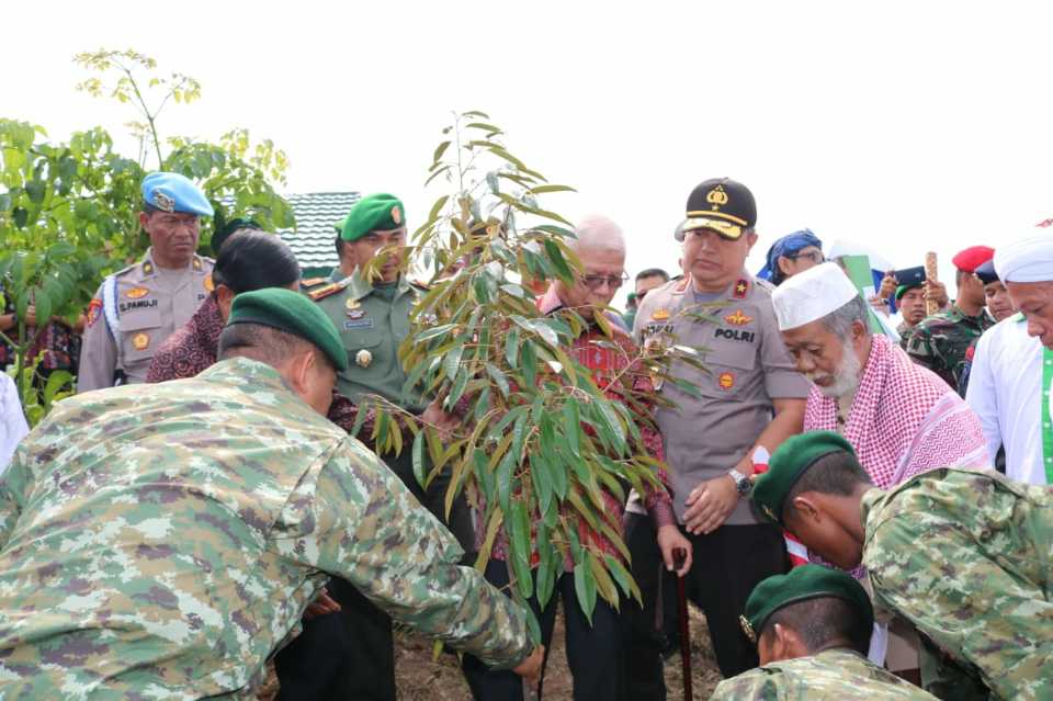 Kapolda Banten Hadiri Kegiatan Syukuran Batalyon Mandala Yudha