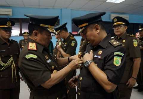 Tiga Asisten Kejati Riau Diganti