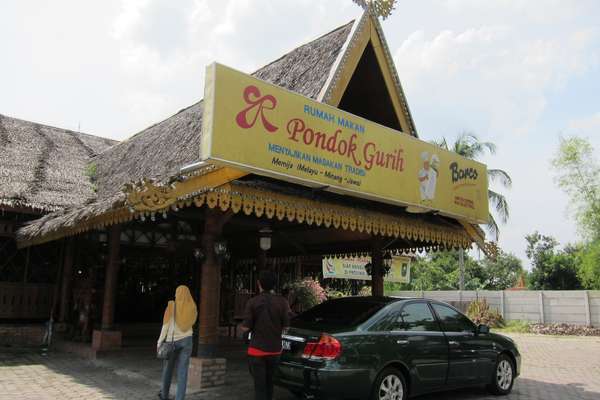 Lezatnya Ikan Patin Asam Pedas RM Pondok Gurih