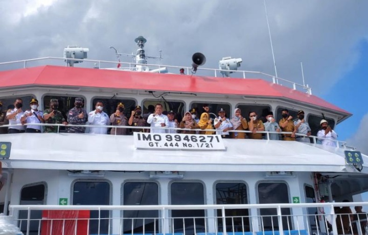 Lakukan Uji Kelayakan KMP. Tirus Meranti, Bupati: Ini Hadiah Spesial HUT Meranti ke-13