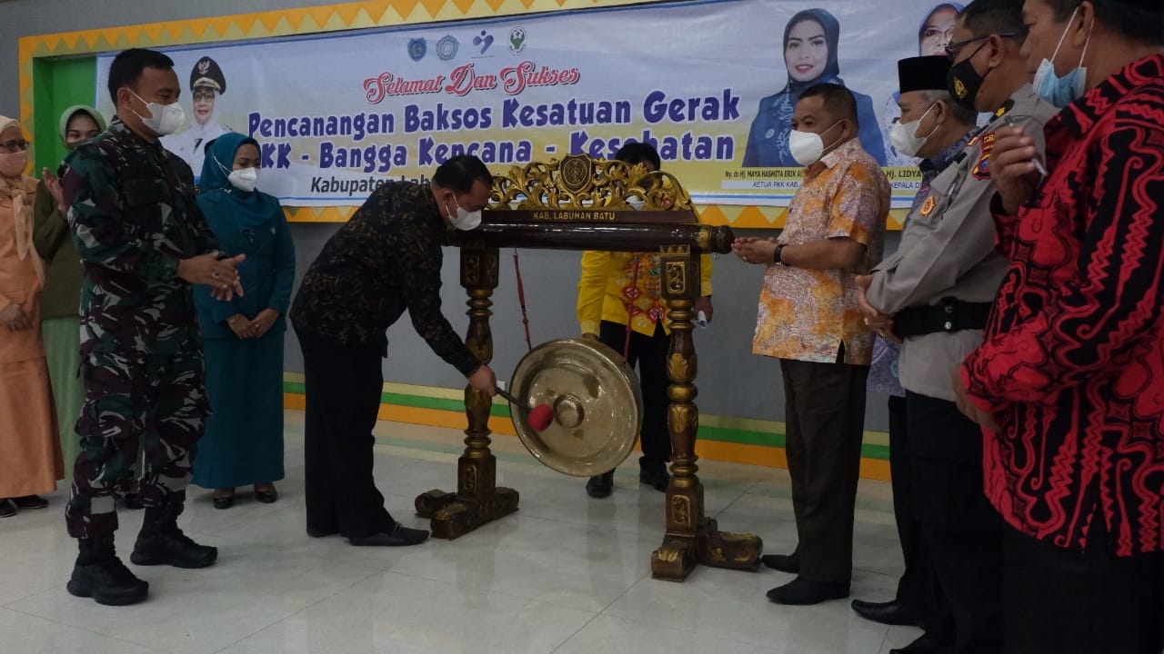 Bupati Resmikan Acara Bakti Sosial Kesatuan Gerak PKK-Bangga Kencana-Kesehatan Kabupaten Labuhanbatu