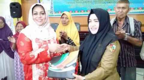 Tingginya Kaum Dhuafa Menantikan Uluran Tangan, Camat Tampan Berharap Program Jum'at Barokah