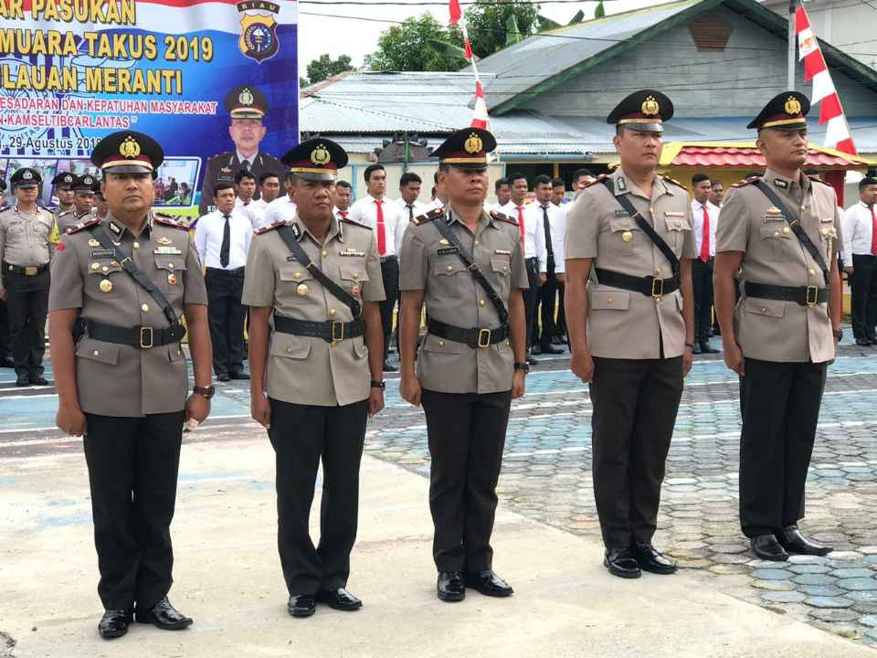 Kapolres Meranti Sertijab 3 Kapolsek Pindah Tugas