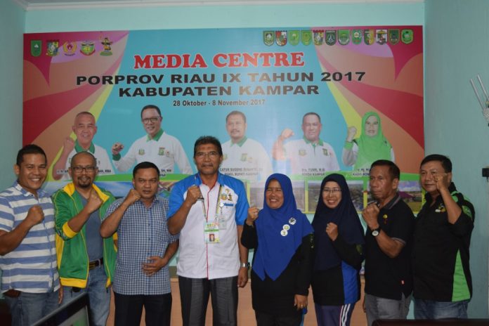 Kunjungi Media Centre, Asisten II Minta Promosikan Wisata