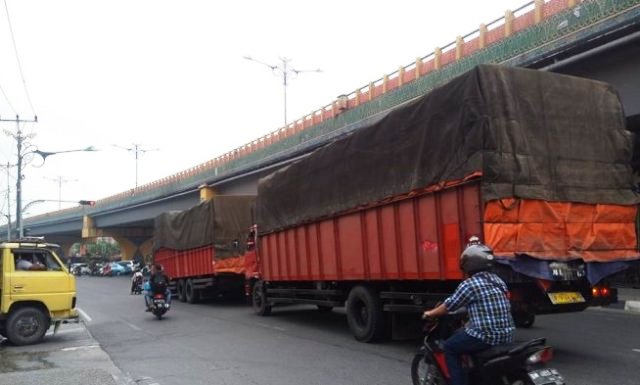 Plt.Kepala Dinas Perhubungan Pekanbaru : Truk Tonase Besar Dilarang Melintas di Jalan Kota
