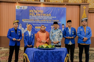 Hadiri Pelantikan PC PMII Bengkalis, Bupati Ajak Pemuda Aktif Bangun Daerah