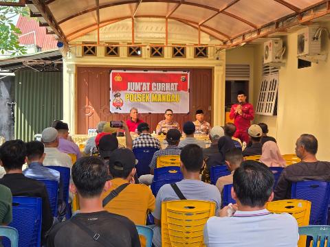Jalin Silaturahmi Bersama Masyarakat, Polsek Mandau Bersama Jajaran Gelar Jum'at Curhat