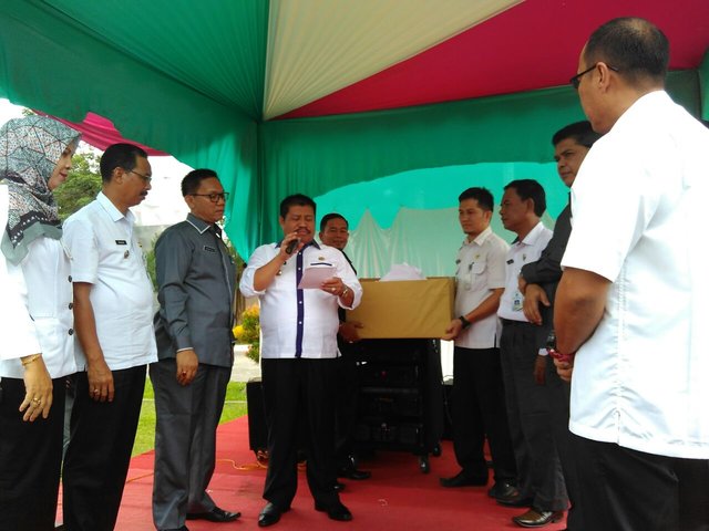 Bupati Bengkalis hadiri Acara Penarikan hadiah STTS di Duri dan Turut bagikan Hadiah Utama